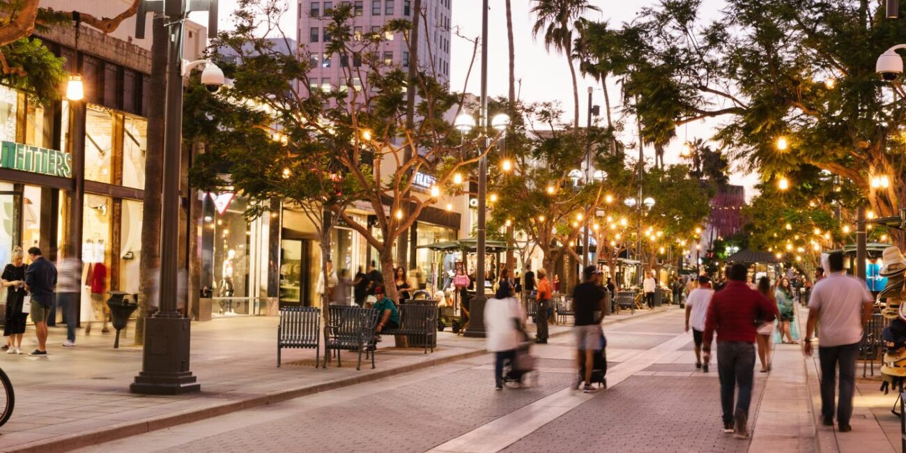 santa monica third street shopping,